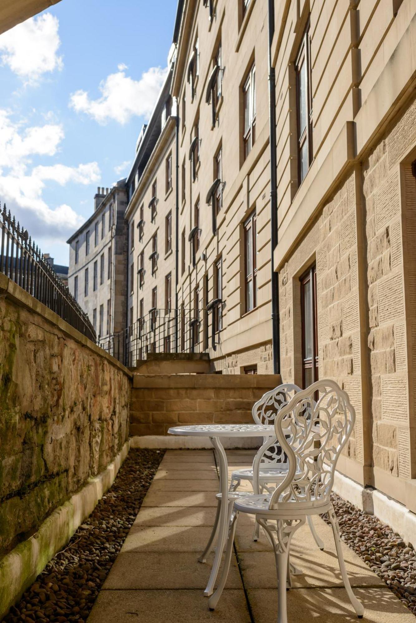 Joivy Gorgeous Flat Near The Scotland Gallery Edinburgh Ngoại thất bức ảnh